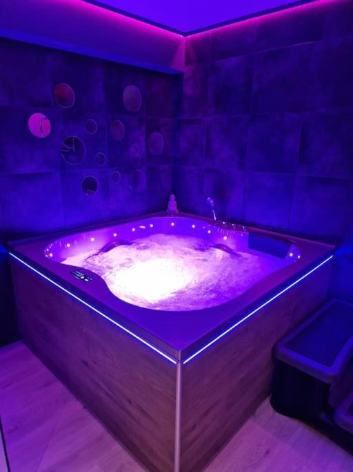 L'Ecrin Duplex Balneo & Sauna Troyes Dış mekan fotoğraf